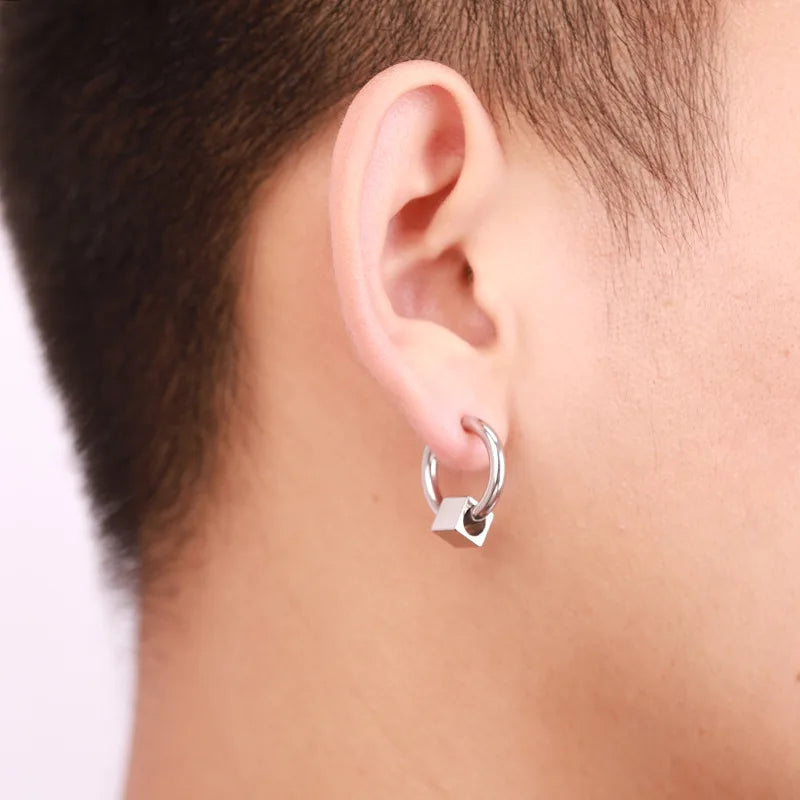Boucles d'oreilles créoles punk gothique en acier inoxydable