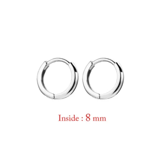 Petites boucles d'oreilles créole avec pendentif