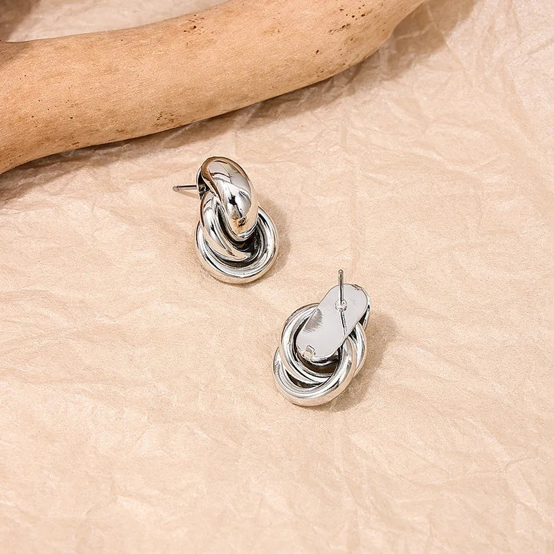 boucles d’oreilles créoles chics