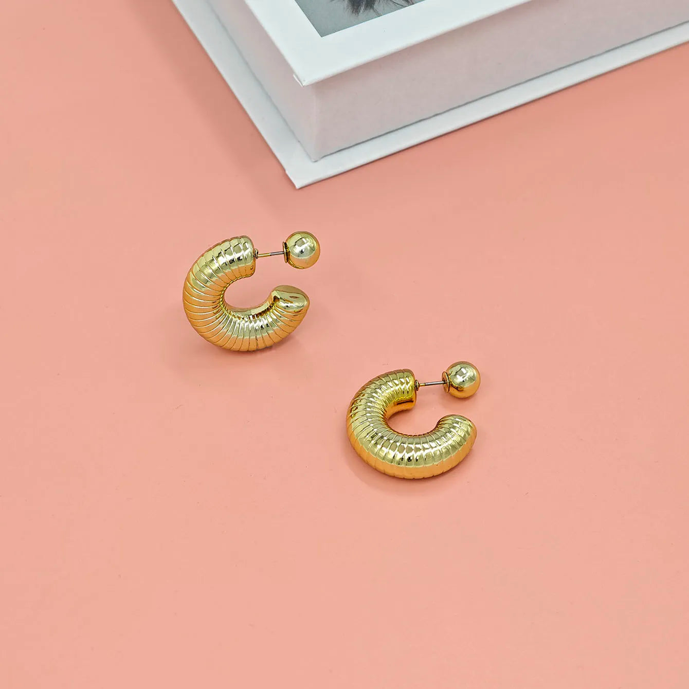 Boucles d'oreilles en C épaisse