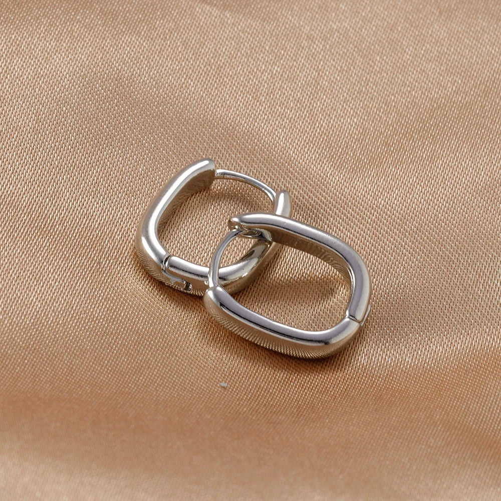 boucle d'oreille créole en u