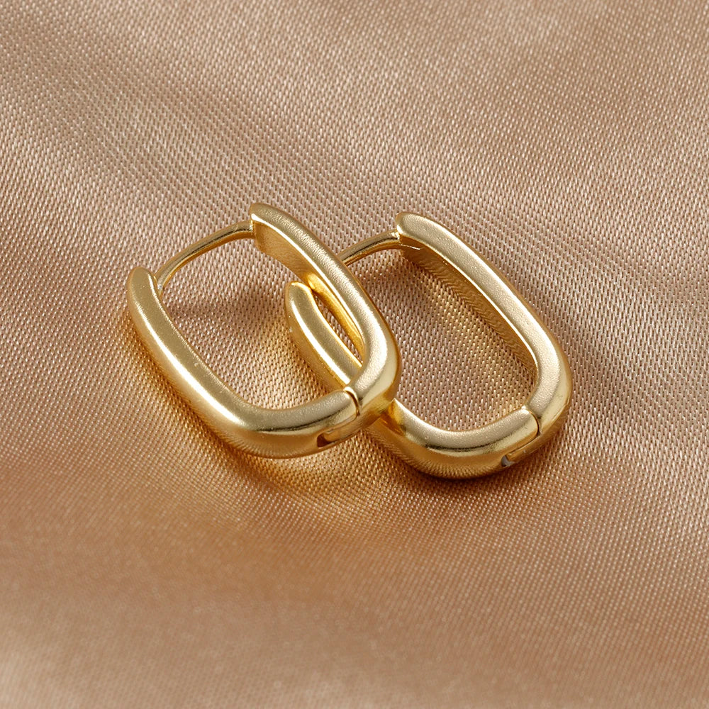 boucle d'oreille créole en u