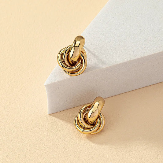 boucles d’oreilles créoles chics