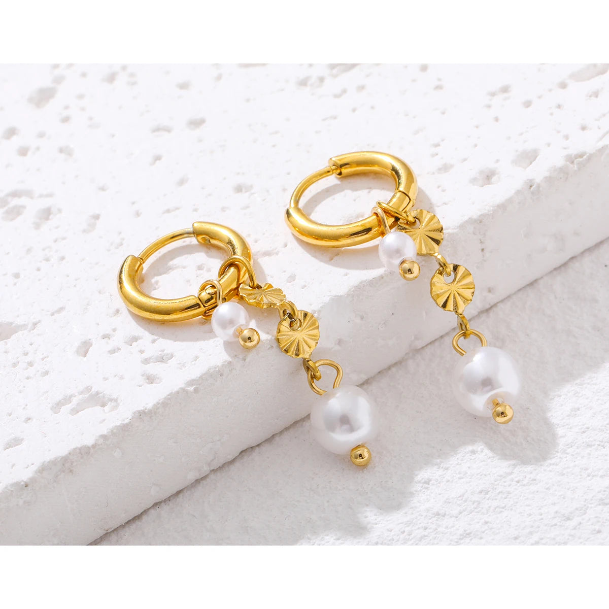 boucle d'oreille perle pendante créole