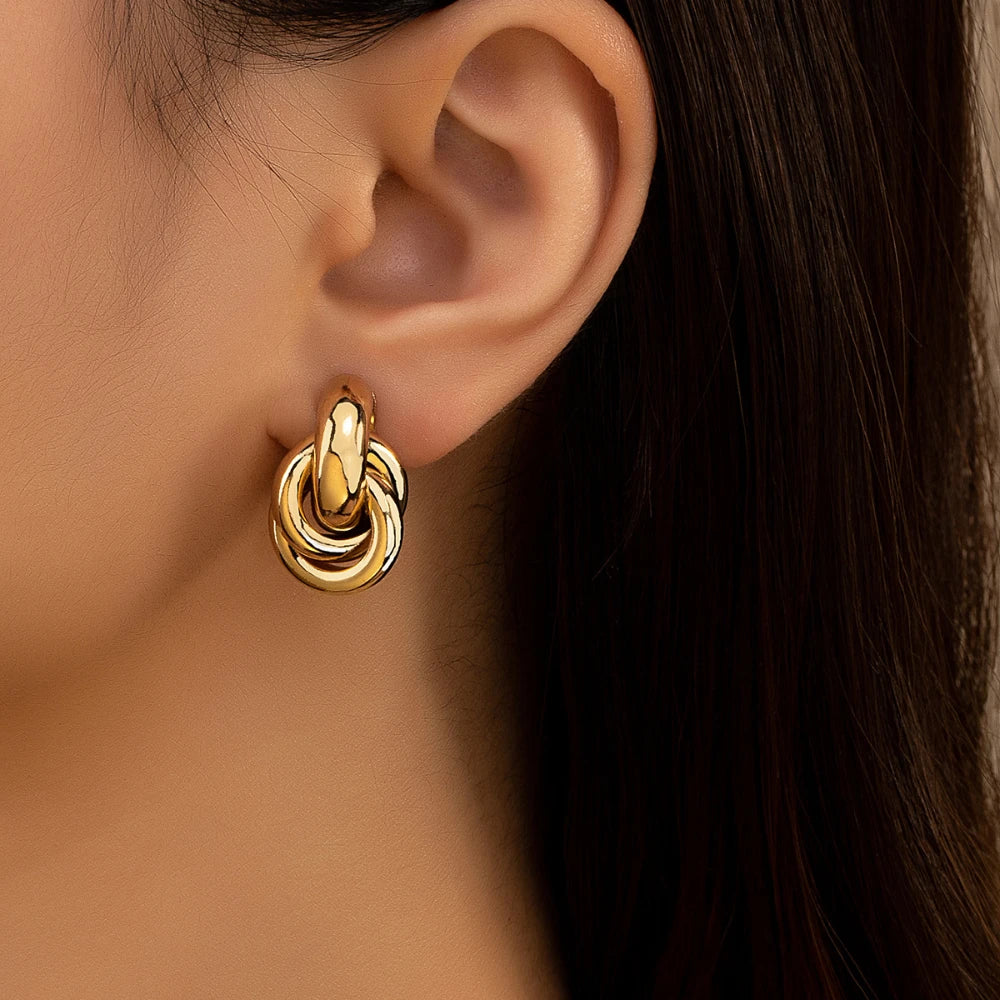 boucles d’oreilles créoles chics