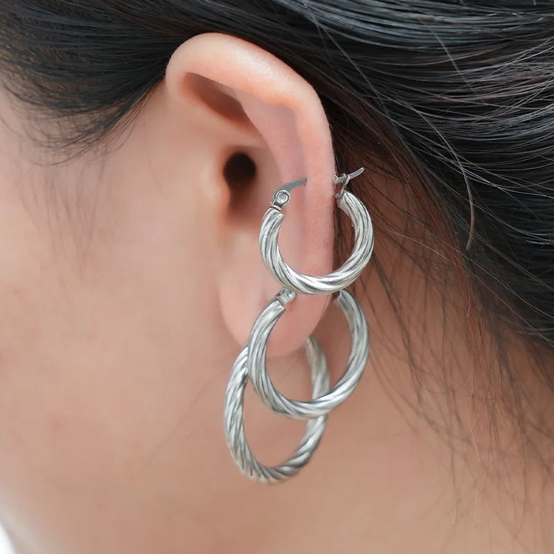 boucle d'oreille créole torsadée