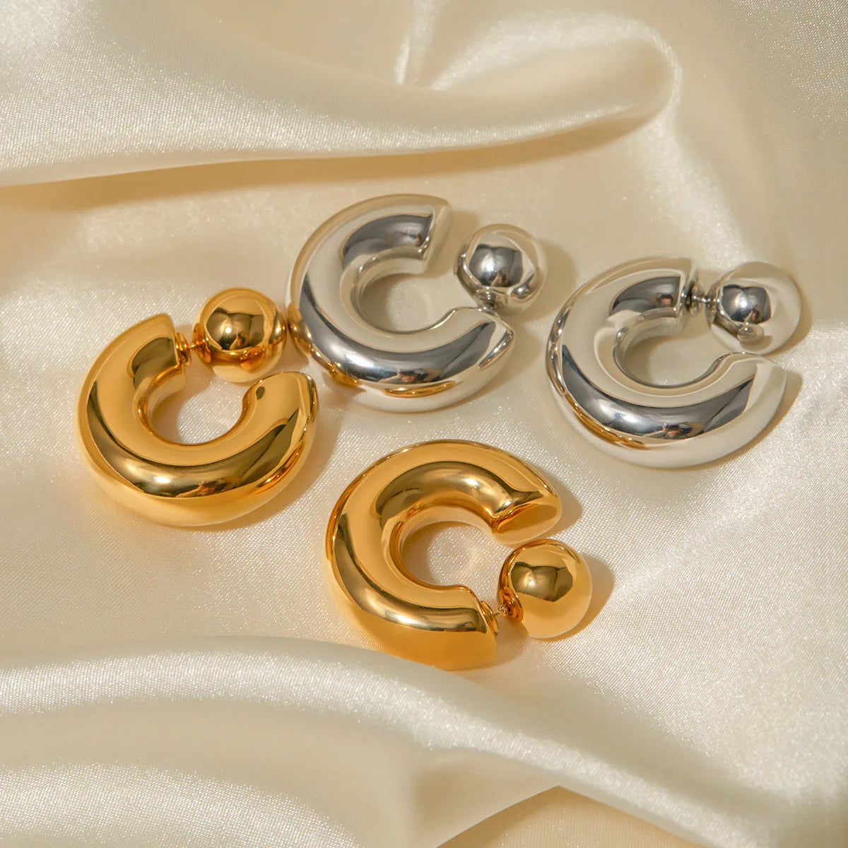 Boucles d'oreilles en C épaisse