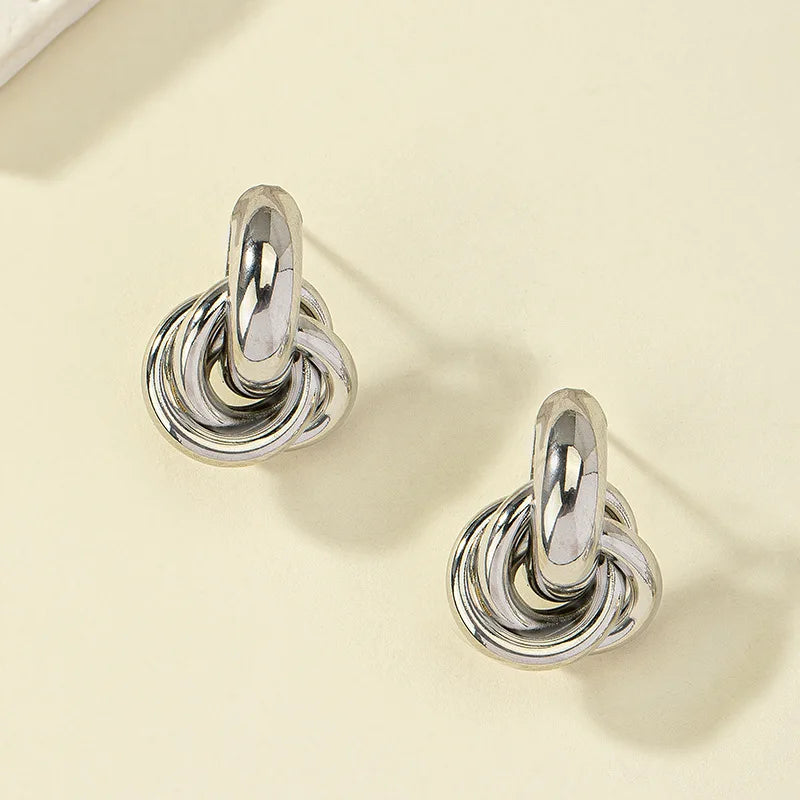 boucles d’oreilles créoles chics