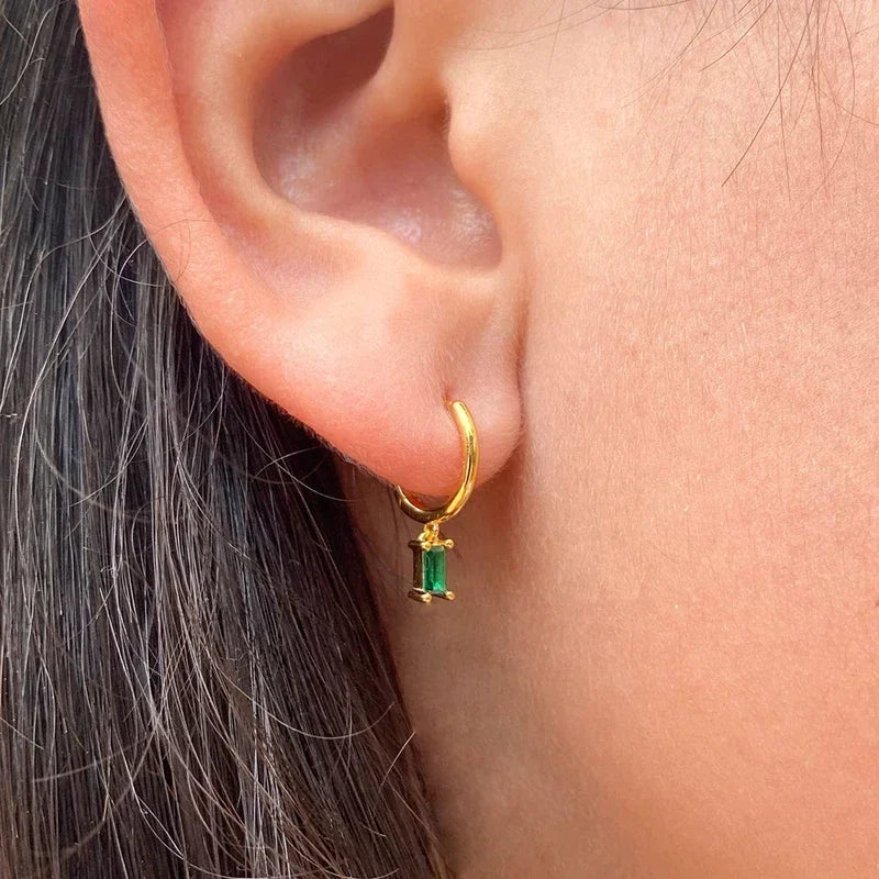 boucle d’oreille créole émeraude