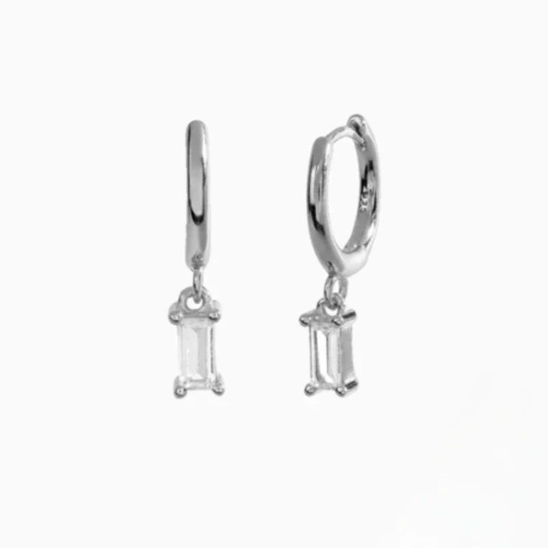 boucle d’oreille créole émeraude