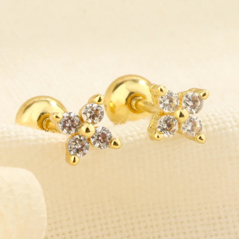 Petites boucles d'oreilles créole avec pendentif