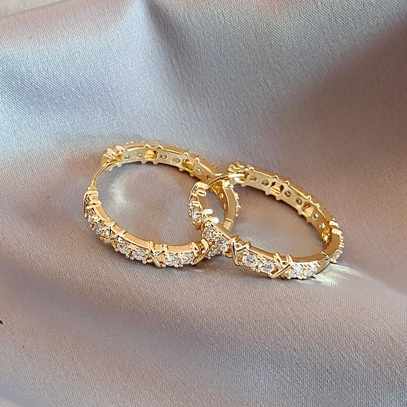 Boucles d'oreilles en métal pour femmes avec diamant