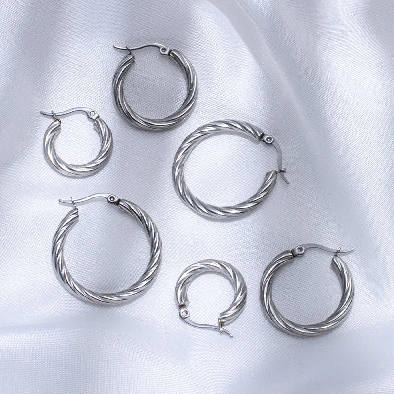 boucle d'oreille créole torsadée