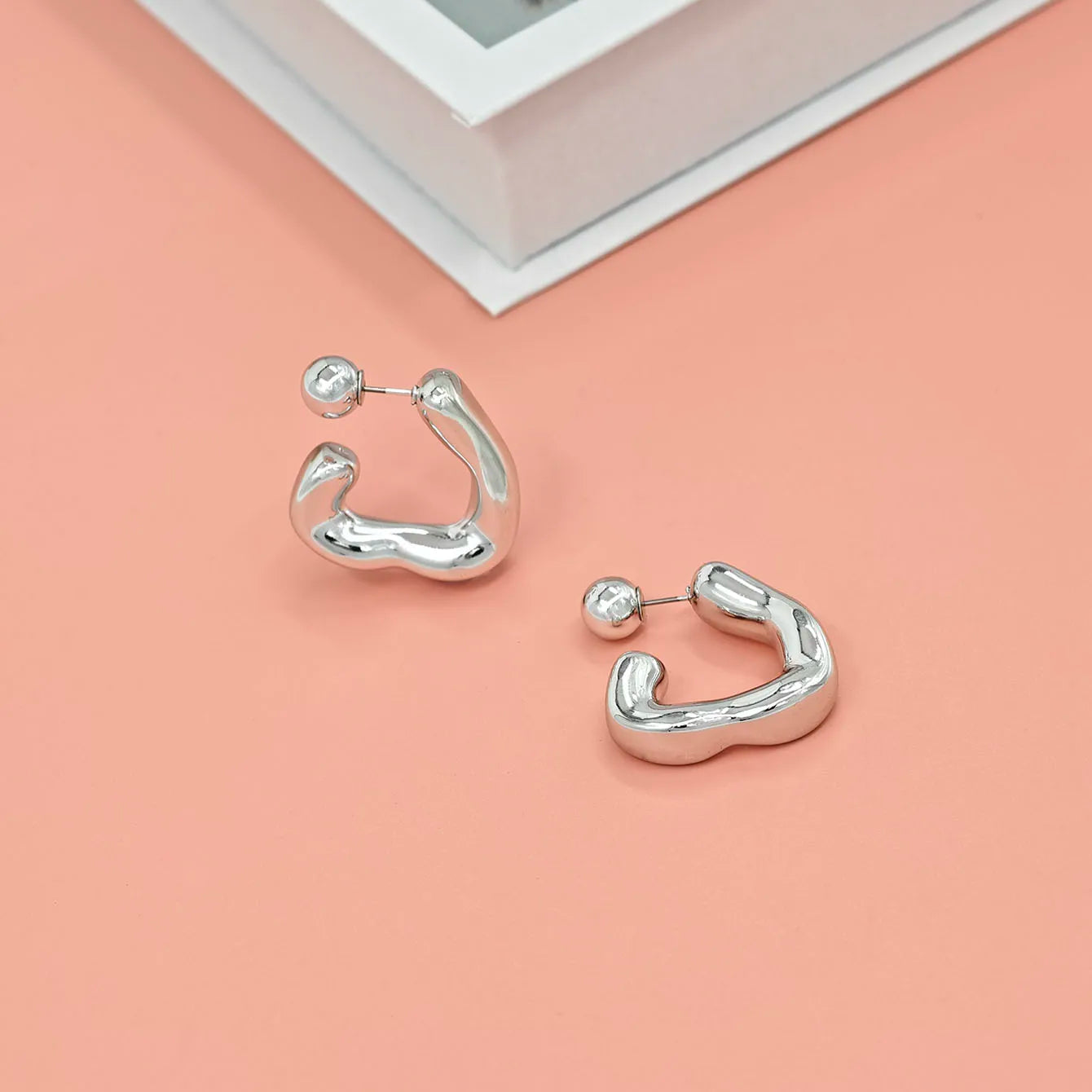Boucles d'oreilles en C épaisse